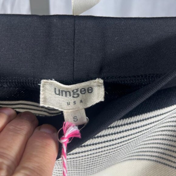 NWT Umgee Midi Length Striped Skirt in Black/Cream - Size S - Picture 3 of 5